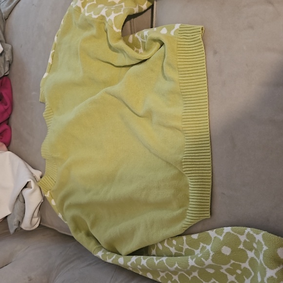 Hollister Crop Sweater - Picture 2 of 3